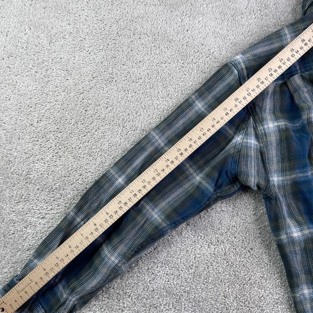 Duluth Shirt Mens Small‎ Blue Grey Heavy Burlyweight Flannel Workwear Tradesman